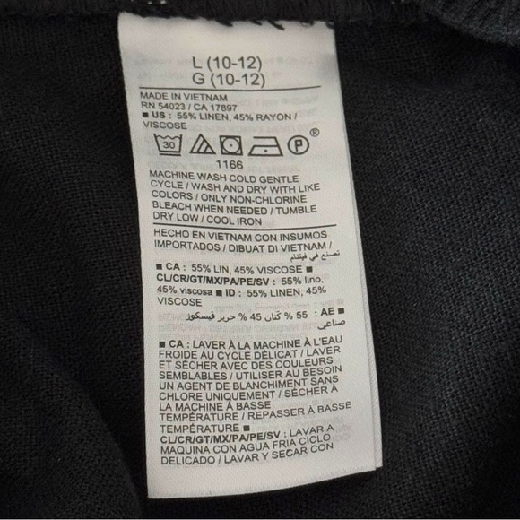 NWT Old Navy Girls Size L (10-12)
Black Elastic/Drawstring Waist Linen Shorts - Picture 8 of 8